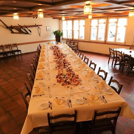 Gasthaus Zum Ochsen Neuhaus المظهر الخارجي الصورة