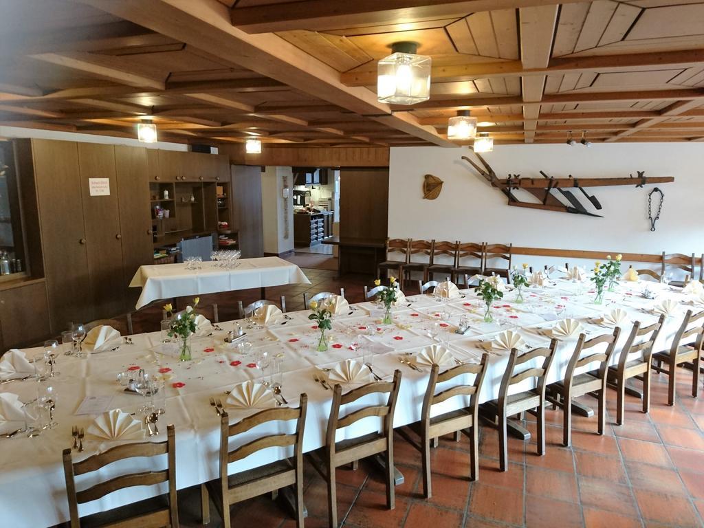 Gasthaus Zum Ochsen Neuhaus المظهر الخارجي الصورة