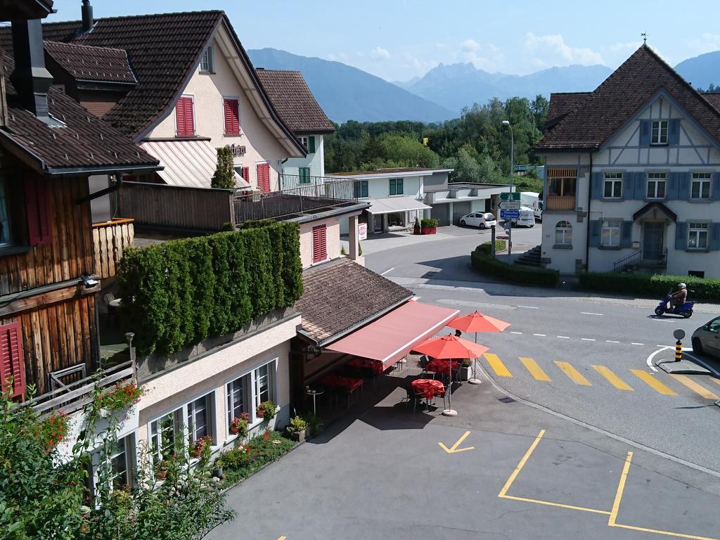 Gasthaus Zum Ochsen Neuhaus المظهر الخارجي الصورة