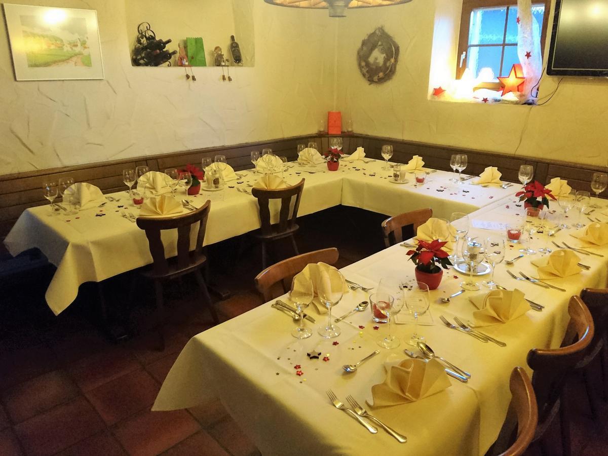 Gasthaus Zum Ochsen Neuhaus المظهر الخارجي الصورة